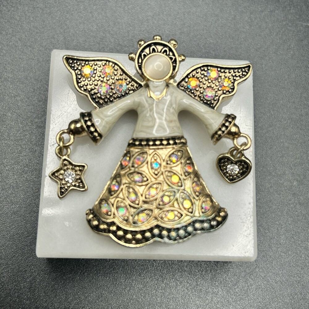 KC Kenneth Cole Angel Brooch white enamel AB rhinestones #E406
